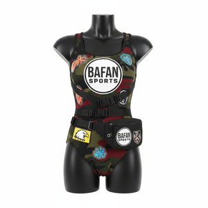 Traje de baño para mujer, 225 GSM, tela de poliéster y spandex de alta elasticidad, camuflaje, multipanel, logotipo sublimado. - Product Image 1