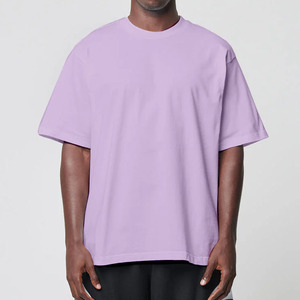 Camiseta de Manga Corta para Hombre, Cuello Redondo, Color Lavanda, Talla Grande, 100% Algodón Jersey, Corte Casual, Diseño Liso - Product Image 1
