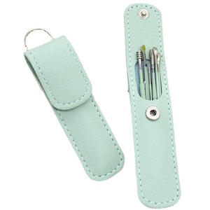 Limpiador de cera de oídos reutilizable, herramienta de limpieza de oídos de silicona suave para una eliminación suave de la cera e higiene personal del oído - Product Image 2