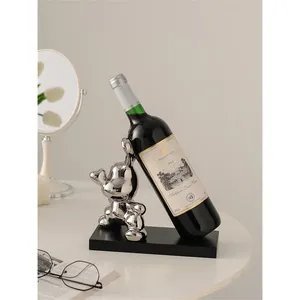Soporte de Metal para Botellas Hecho a Mano de Primera Calidad, Botellero Decorativo para Encimera de Cocina, Estilo Rústico Artístico Contemporáneo - Product Image 1