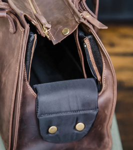 Diseñador Dog Bag Carrier Classic Leather Pet Bolso de viaje Bolsa Venta al por mayor Bolsas para perros - Product Image 4