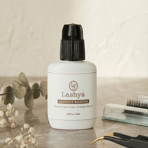 [Lashya] กาวติดขนตาสูตรเพิ่มความทนทาน 15 มล. กาวซีลป้องกันความชื้นสำหรับขนตาแบบไฮบริด - Product Image 3