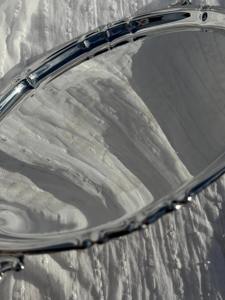 Bandeja de Servir Ovalada de Metal Estilo Vintage con Asa de Diseño, Ideal para Catering, Fiestas, Exhibición Elegante y Uso Diario en el Hogar - Product Image 2