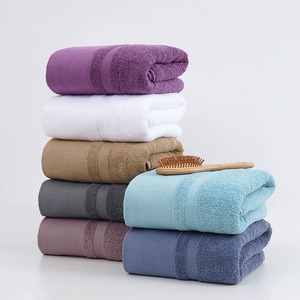 100% Long-staple Cotton Bath Towel Plain Dyed Color Soft Absorbent Towel for Bathroom Beach Use Suitable for Families or Hotels - Product Image 1