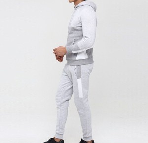 Nouvel Arrivage Survêtement Sportif Homme Personnalisé Décontracté Uni Effet Usé Délavé à l'Acide avec Logo Imprimé Personnalisé à Capuche Hiver - Product Image 5
