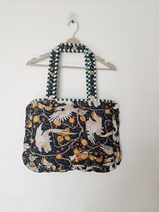 Bolso de Hombro para Mujer Shree Balajee Garments T-1, Azul Oscuro con Estampado de Pájaros, Acolchado, con Volantes, para Portátil - Product Image 5