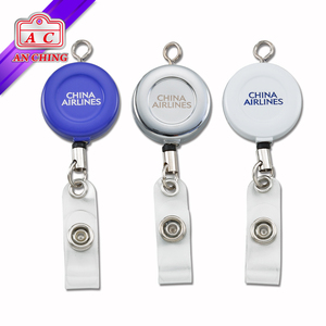Cordon de sangle en pvc bobine d'insigne rétractable d'identification ovale en plastique avec crochet - Product Image 6