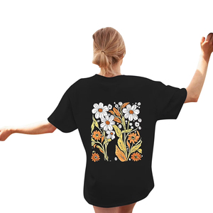 Camiseta de Manga Corta para Mujer, Color Negro, Corte Ajustado, Cuello Redondo, Camiseta de Mujer con Diseño Estampado Personalizado - Product Image 4