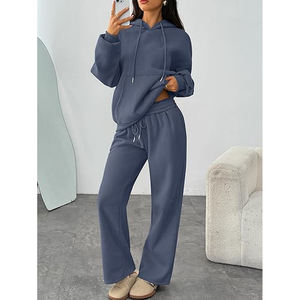 Premium Women Fleece Hoodie Tracksuit Custom OEM Wholesale Factory Supplier USA Cozy Winter Activewear Collection <b>Set</b> - Product Image 3