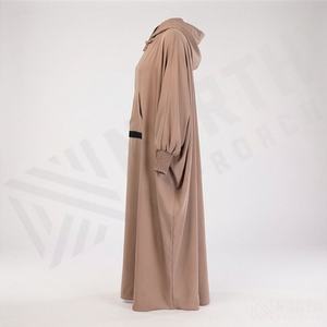 Jilbab long respirant de haute qualité, vêtement islamique modeste, robe hijab intégrale pour femmes musulmanes, vente en gros d'usine - Product Image 3