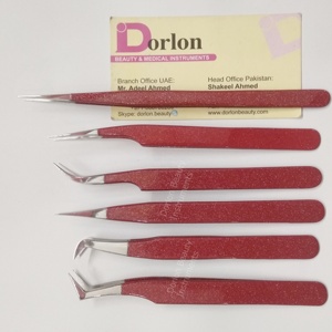 Pince à épiler d'extension de cils en acier inoxydable de haute qualité Points super fins pour l'isolation des cils rouges - Product Image 2