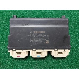ECUs et modules informatiques d'occasion de classe S A2229003904 - Product Image 1