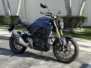 Motocicleta Deportiva Honda CB300R ABS 2022 con Motor sin Escobillas, Tendencia Actual, Proveedor OEM ODM para Exportación - Product Image 2