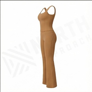 Conjunto de Yoga de Dos Piezas de Secado Rápido con Efecto Levanta Glúteos, Leggings de Cintura Alta con Compresión y Top Deportivo para Mujer, Venta al Por Mayor Personalizada - Product Image 3