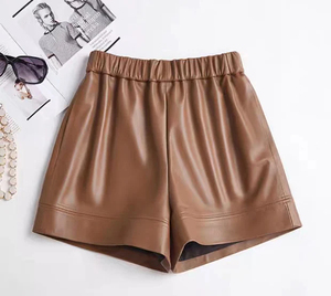 Shorts de Piel de Cordero Genuina para Mujer, Cintura Alta, Corte Regular - Product Image 1