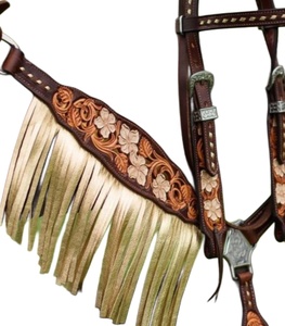 Juego de tachuelas de caballo de sillín inglés de cuero genuino ligero, flor tallada pintada en beige, flecos dorados, sillín occidental - Product Image 2