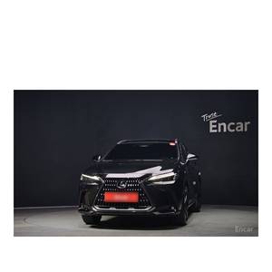 Lexus NX Premium Modelo Diciembre 2024, 18,170 km, Volante a la Izquierda, Asientos de Cuero, Cámara Trasera - Product Image 3