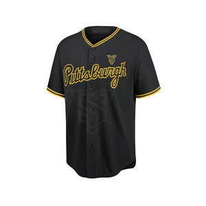 Uniformes de baseball personnalisés de haute qualité pour jeunes, avec logo imprimé, design unique, shorts et maillots de style uni, fabriqués au Pakistan, en promotion ! - Product Image 1