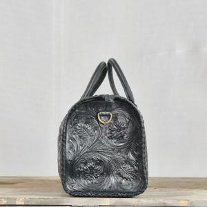 Sac à main en cuir de luxe avec motif floral en relief, sac à poignée supérieure noir durable - Product Image 2