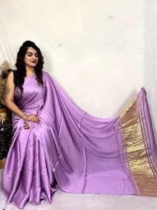 Sari en viscose et soie modal de qualité supérieure pour femme, avec bordure dorée en tissu et pallu, chemisier assorti, infroissable, séchage rapide, style élégant - Product Image 2