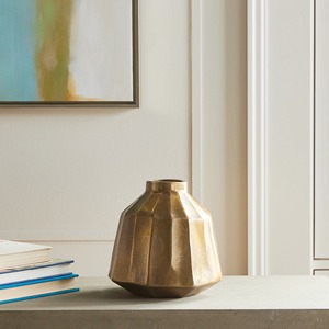 Jarrón de bronce moderno para mesa con diseño geométrico facetado, decoración hecha a mano para el interior del hogar, para decoración del hogar. - Product Image 4