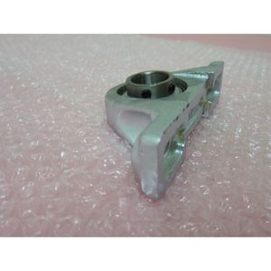 4 AMAT 3060-01689 BRG Pillow BLK 1.0 SFT 3/8 Bolt - อุปกรณ์และชิ้นส่วนเซมิคอนดักเตอร์ระดับโลกที่เชื่อถือได้ - Product Image 3