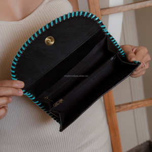 Portefeuille en cuir usiné Western pour femmes pochette en cuir Western grand portefeuille en cuir véritable portefeuille Cowgirl cadeaux pochette crâne de vache - Product Image 6