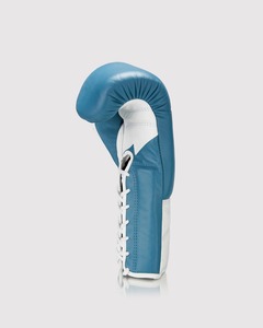 Gants de boxe Fly personnalisés bleu ciel et blanc en cuir de vachette véritable pour combats et entraînements de boxe - Product Image 3