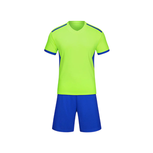 Conjunto de Uniforme de Fútbol Personalizado para Hombre, Camiseta de Manga Corta con Cuello Redondo, Degradado Negro, Sublimación Completa, Impresión Digital - Product Image 6