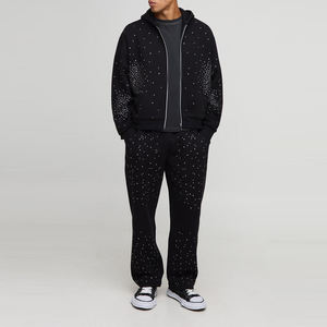 Survêtement à capuche noir pour homme avec strass, fermeture éclair intégrale, coupe décontractée avec poches latérales et ajustement régulier - Product Image 1
