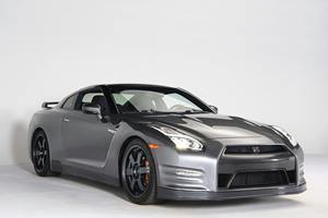 Nissan GTR Black Edition 2016 - Product Image 4