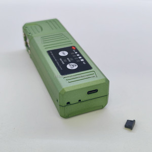 Dénudeur de câble optique automatique à chauffage par fibre optique FTTH rechargeable avec une longueur de dénudage de 30 mm et une interface de type C - Product Image 2