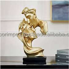 Home Center Fiesta Gold Solid Brass Cycling Figurita Instrucciones de cuidado Limpia con un paño húmedo Collection Fiesta - Product Image 6