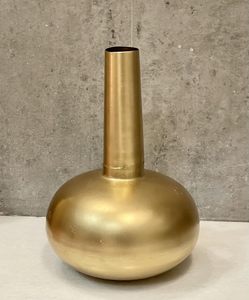 Metal Flower <b>Vase</b> for Home Decor Vintage Antique Decorative <b>Vase</b> Shiny <b>Gold</b> Finish for Living Room Bedroom Office Table Centerpi - Product Image 4