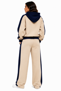 Ensemble de survêtement OEM pour femme, beige et bleu, avec sweat à capuche zippé, poches et pantalon à bandes contrastantes, logo personnalisé, coupe décontractée - Product Image 2