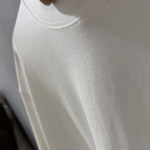 Camiseta Oversize para Hombre, Corte Holgado, Algodón Suave, Cuello Redondo, Manga Corta, Estilo Urbano, Casual, Relajada, Cómoda para el Día a Día, Top Básico - Product Image 4