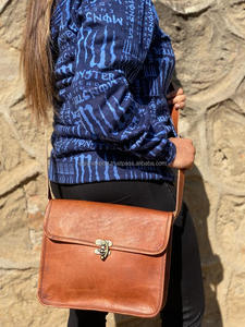 Bolso clásico de cuero de cabra marrón Unisex de moda, bolso cruzado de cuero Real de 9 ", bolsos de mensajero personalizados - Product Image 2