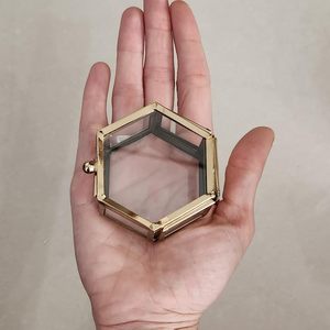 Caja de Joyería Hexagonal Vintage de Cristal con Marco de Latón, Organizador Ecológico para Guardar Joyas, Anillos, Aretes, Decoración para el Hogar - Product Image 3