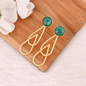 Boucles d'oreilles pendantes en laiton plaqué or avec pierre précieuse naturelle en malachite, bijoux de mode pour femmes - Product Image 2