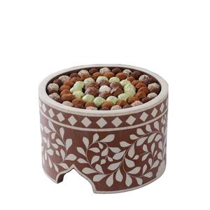 Bol d'affichage de chocolat décoré récipient à chocolat de célébration plat de service de chocolat d'occasion spéciale à un prix attractif - Product Image 1