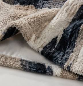 <b>Men's</b> Oversized <b>Half</b> <b>Zip</b> Fleece Sweater Geometric Print Casual Winter Wear Regular Sleeve Anti-Pilling Knitted <b>Jacket</b> - Product Image 4