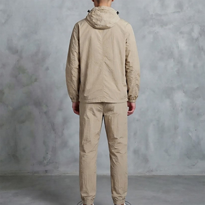 Hot Selling Casual Wear Slim Fitted Solid Color Lightweight Training Wear Windbreaker Tracksuit High Street Style <b>Men</b> <b>Sweat</b> <b>suit</b> - Product Image 6