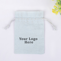 Pochette à cordon personnalisée de luxe avec logo, bleu clair, pour le rangement de bijoux, forme rectangulaire, design élégant, organiseur