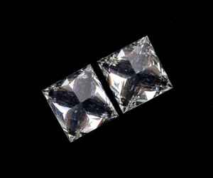 เพชรคู่ทรงปรินเซสคัท ขนาด 0.5 ถึง 1 กะรัต เพชรเลี้ยงในห้องปฏิบัติการ คุณภาพ VVS1 ถึง VS2 สี DEF รับรองโดย IGI เพชรเม็ดเดี่ยวสำหรับทำเครื่องประดับ - Product Image 3
