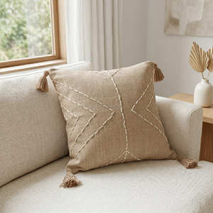 Funda de cojín con diseño de diamantes y borlas, estilo moderno para decoración de casa de campo - Product Image 1