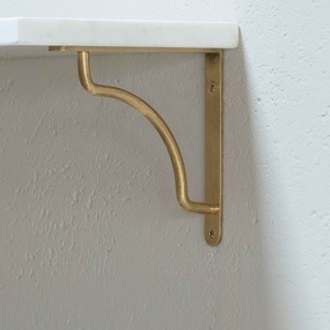 Support d'étagère minimaliste en laiton pour étagères en bois d'intérieur moderne, accessoires de quincaillerie décoratifs pour meubles, exportation mondiale - Product Image 5