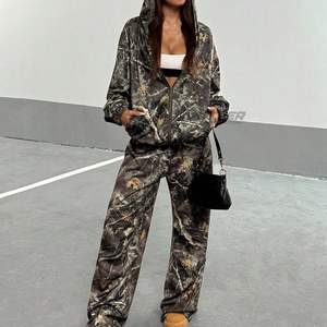 Conjunto Deportivo para Mujer con Logotipo Personalizado, Lavado Ácido, Estampado, 100% Algodón, Ropa Urbana de Invierno, Precio de Fábrica, Proveedor Mayorista - Product Image 6