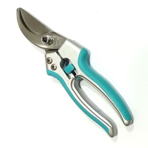 Sécateur de jardin avec poignée en alliage d'aluminium et poignée antidérapante 205mm - Product Image 2