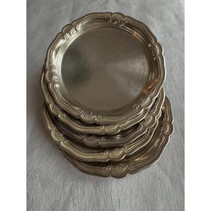 Platos y Vajillas Plateados para Restaurantes, Artículos de Mesa Metálicos, Plato Decorativo con Diseño Floral Moderno - Product Image 1