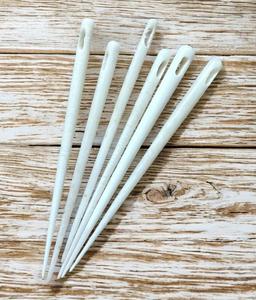Aiguilles à coudre en os de buffle 100% naturelles, de qualité supérieure, élégantes et faites à la main, à bas prix. - Product Image 1